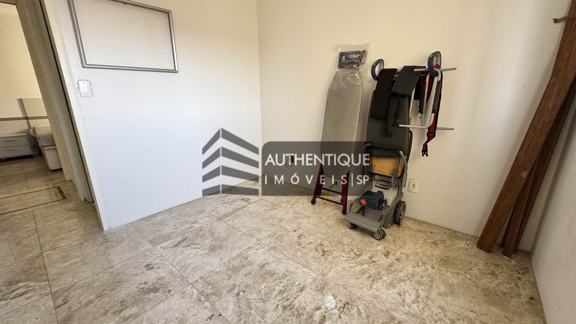 Apartamento à venda com 2 quartos, 80m² - Foto 31