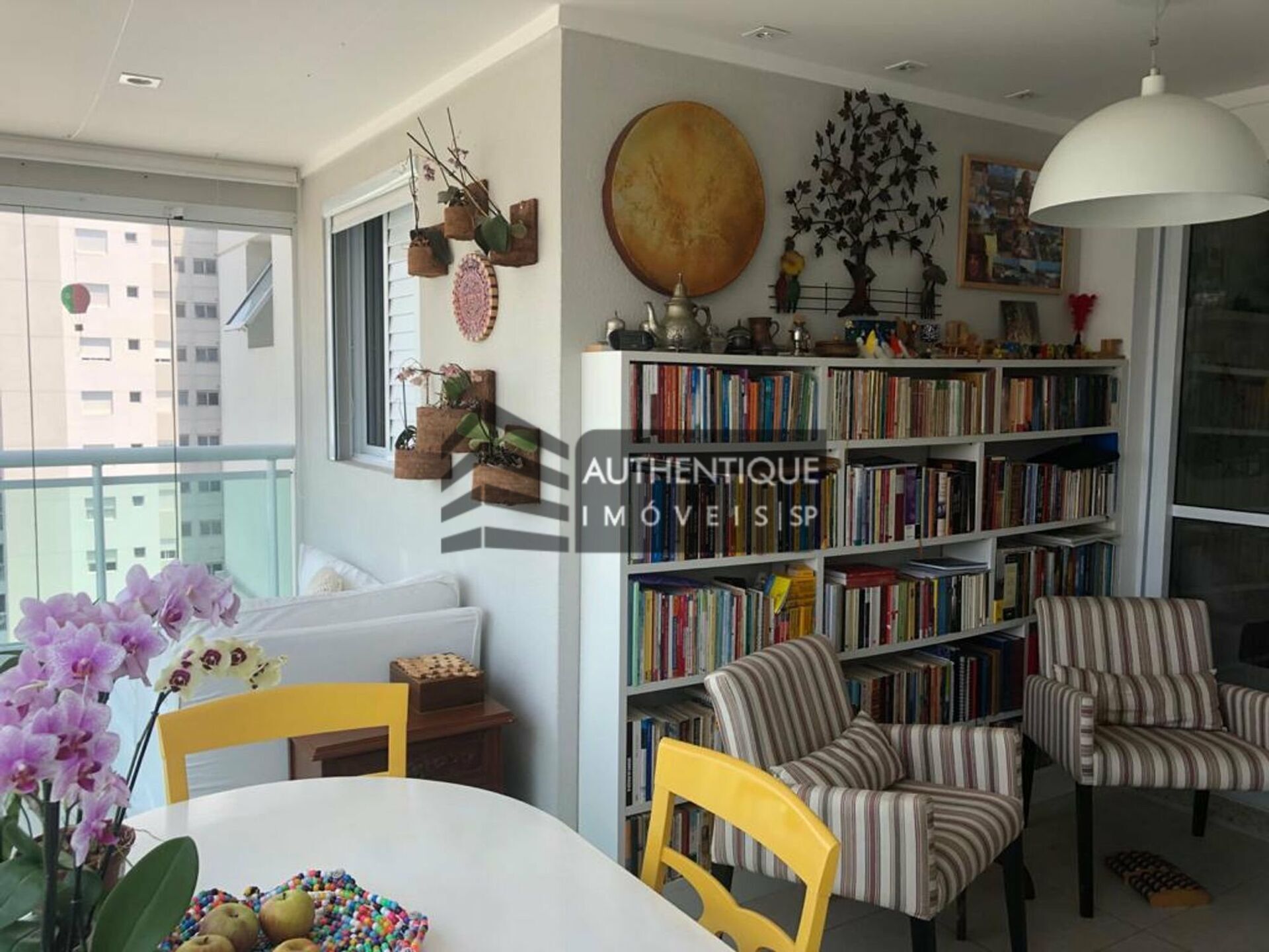 Apartamento à venda com 2 quartos, 75m² - Foto 23