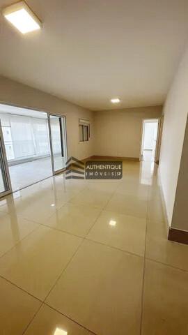 Apartamento à venda com 3 quartos, 145m² - Foto 1