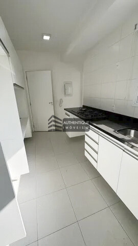 Apartamento à venda com 3 quartos, 145m² - Foto 5