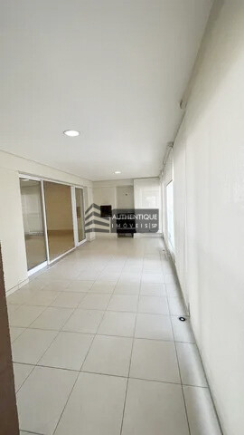 Apartamento à venda com 3 quartos, 145m² - Foto 4