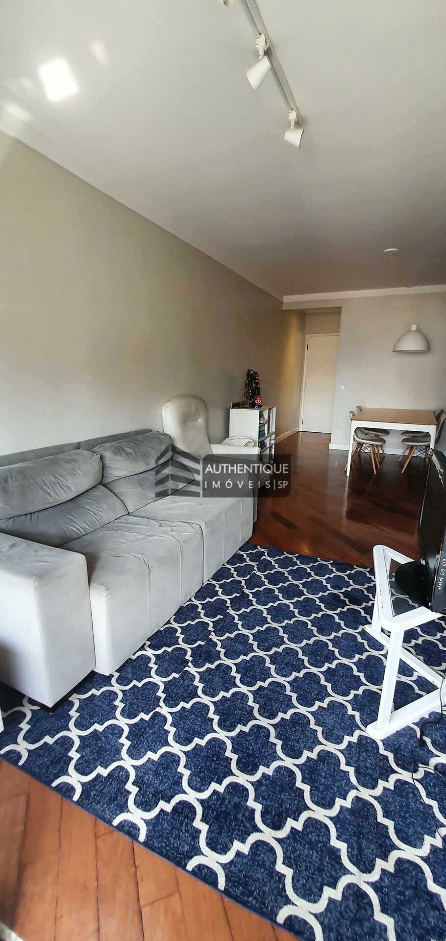 Apartamento à venda com 2 quartos, 77m² - Foto 29