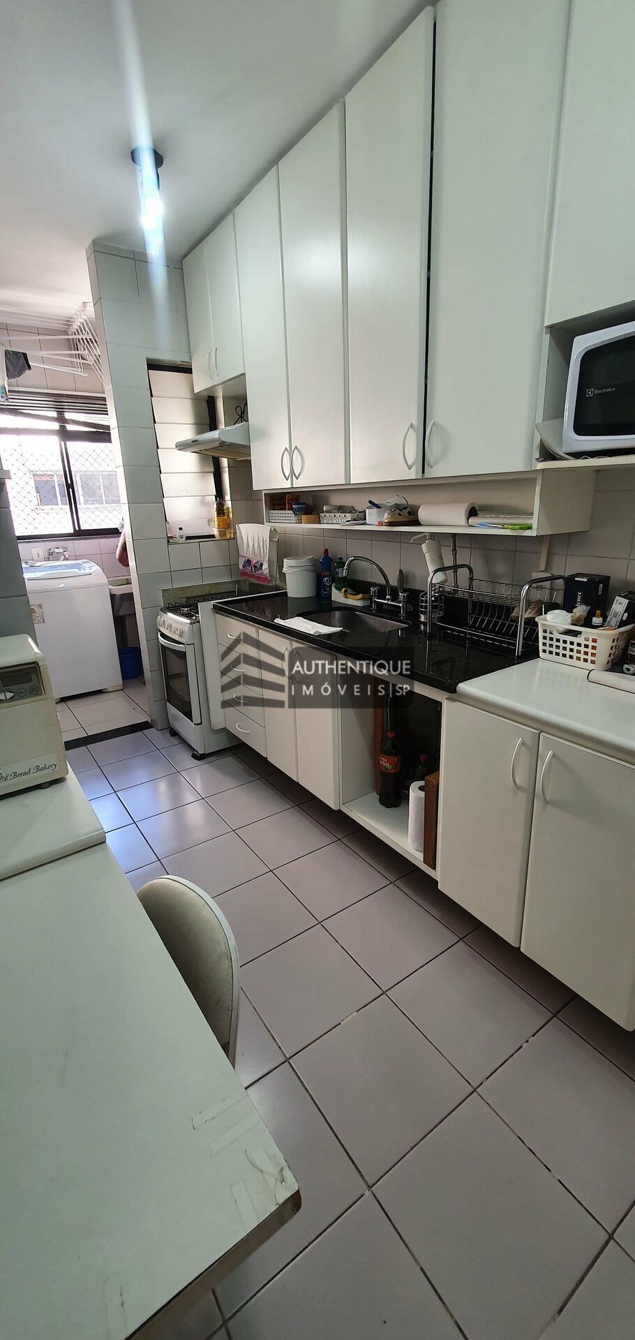 Apartamento à venda com 2 quartos, 77m² - Foto 30