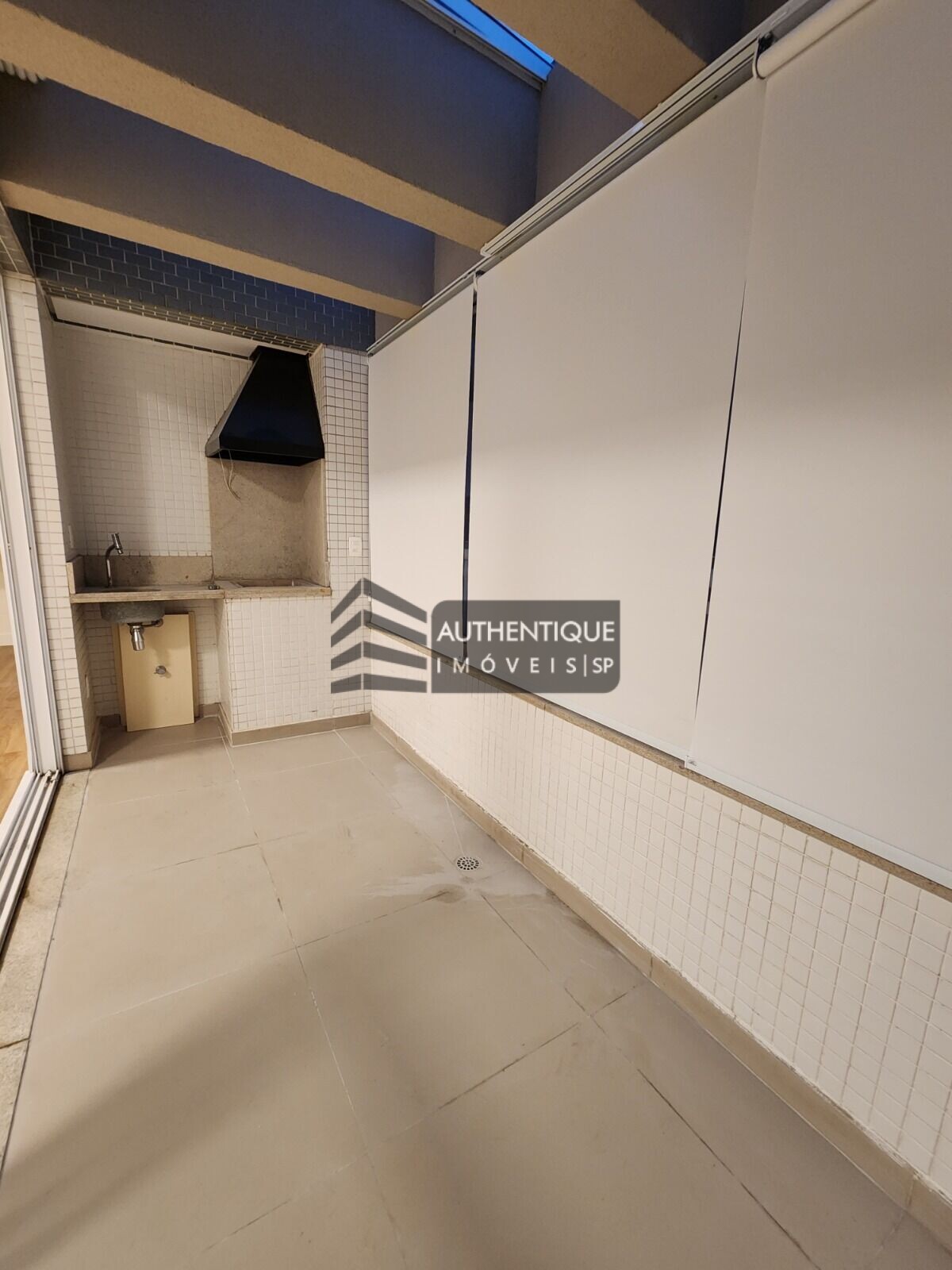 Apartamento à venda com 2 quartos, 81m² - Foto 20