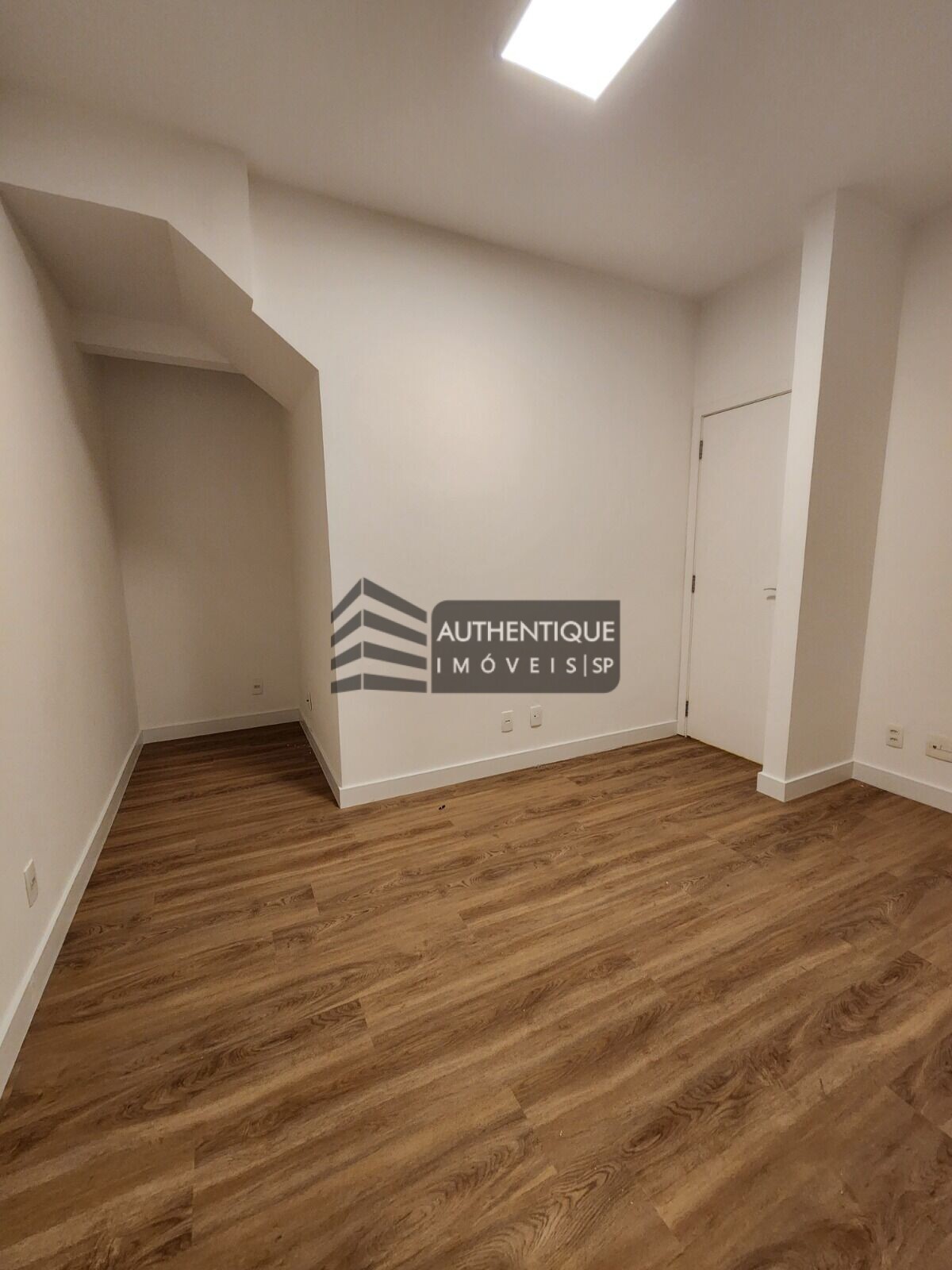 Apartamento à venda com 2 quartos, 81m² - Foto 11