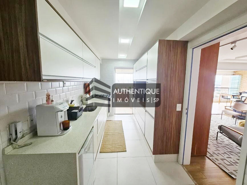 Apartamento à venda com 3 quartos, 149m² - Foto 19