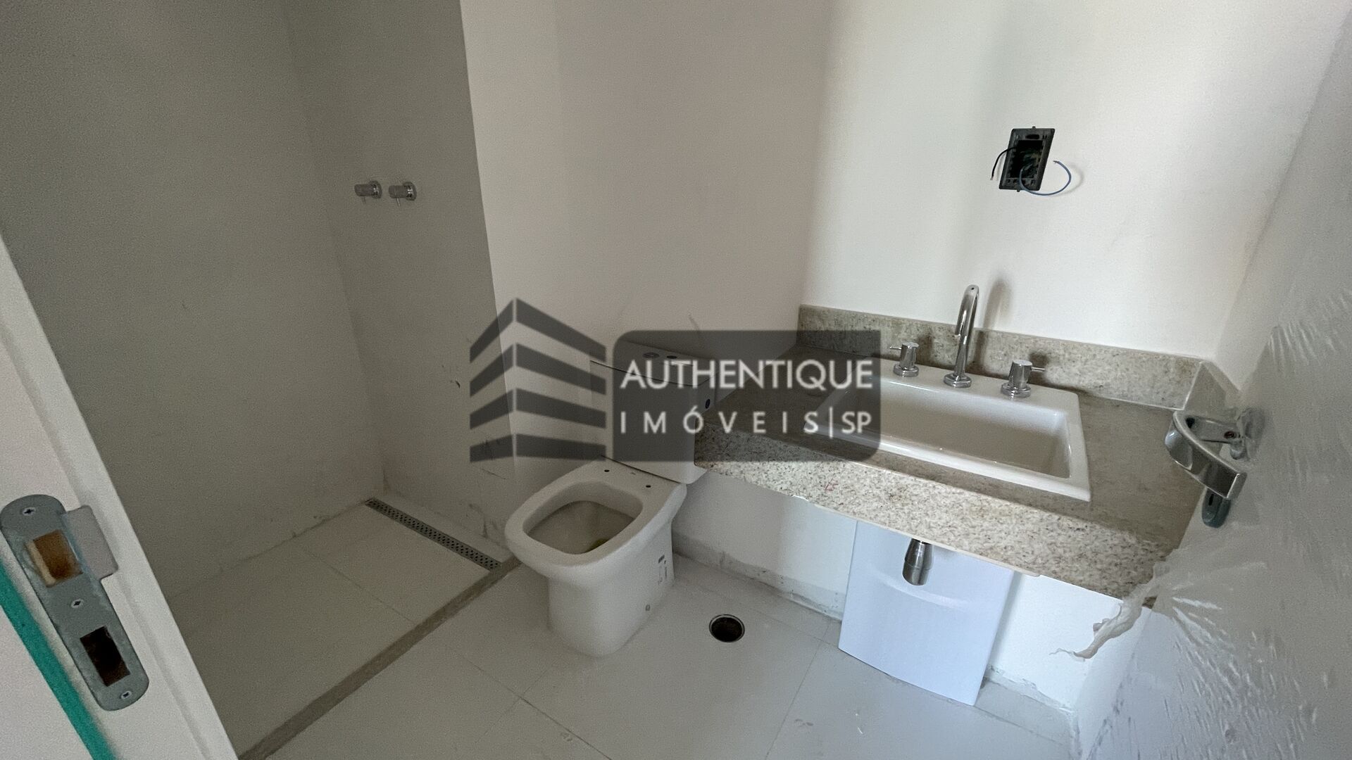 Apartamento à venda com 4 quartos, 230m² - Foto 40