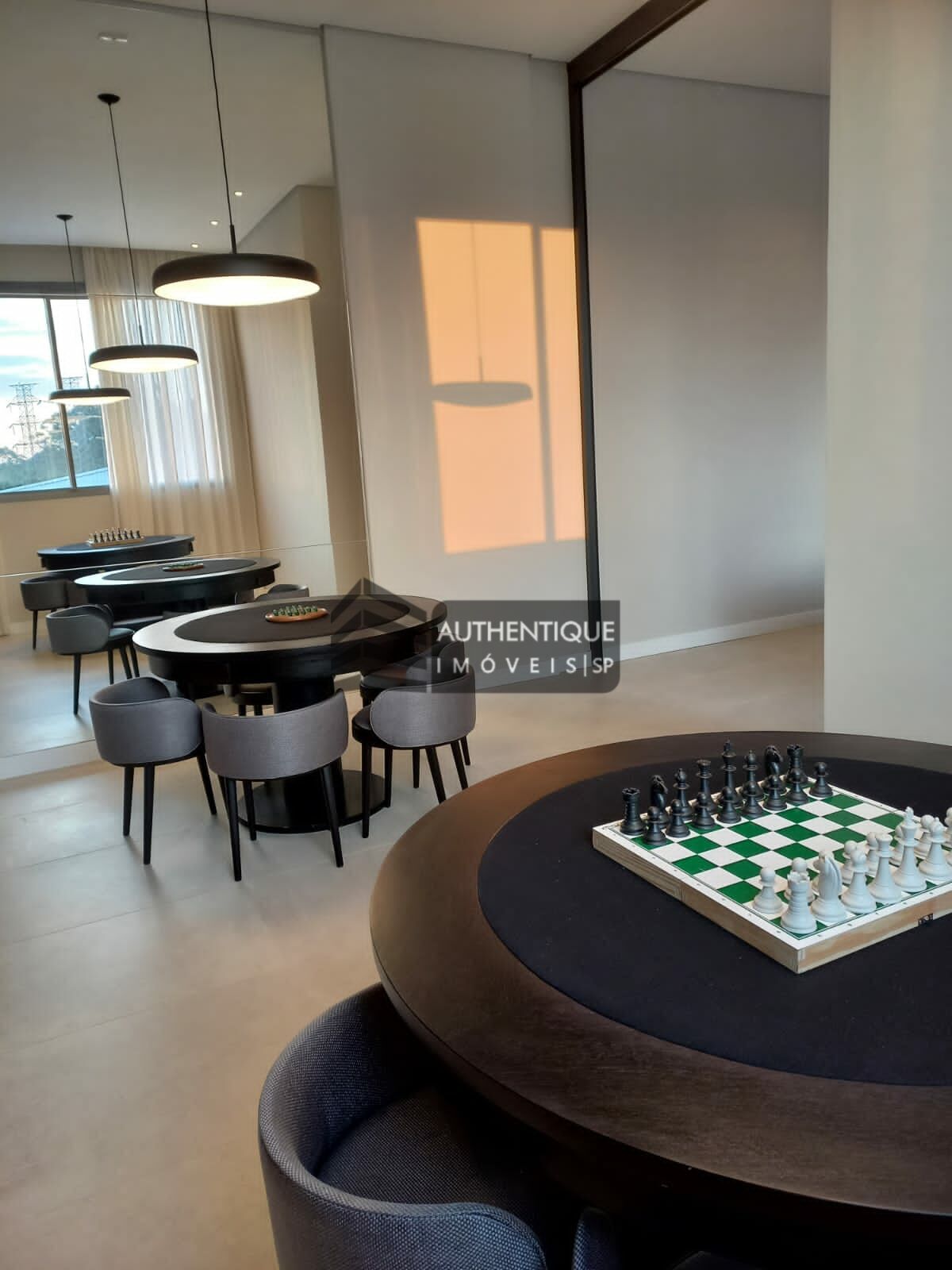 Apartamento à venda com 3 quartos, 147m² - Foto 19