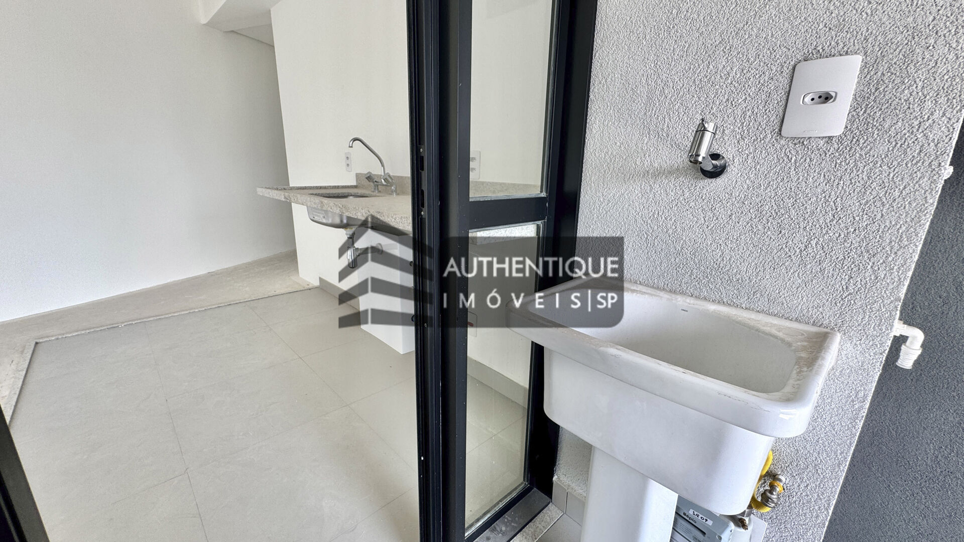 Apartamento à venda com 2 quartos, 94m² - Foto 31