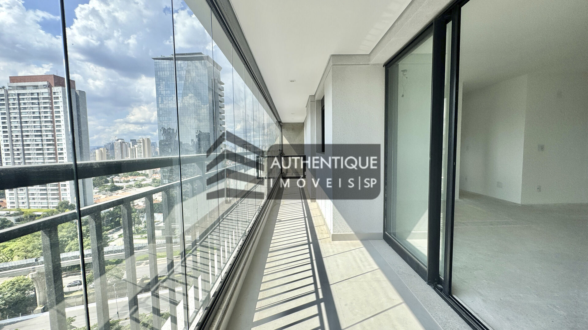 Apartamento à venda com 2 quartos, 94m² - Foto 5
