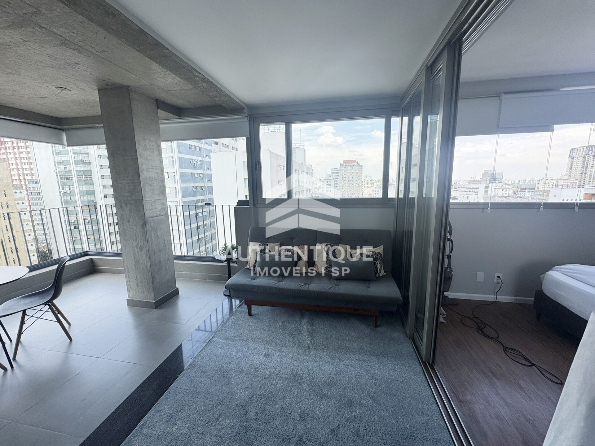 Apartamento, 1 quarto, 46 m² - Foto 2
