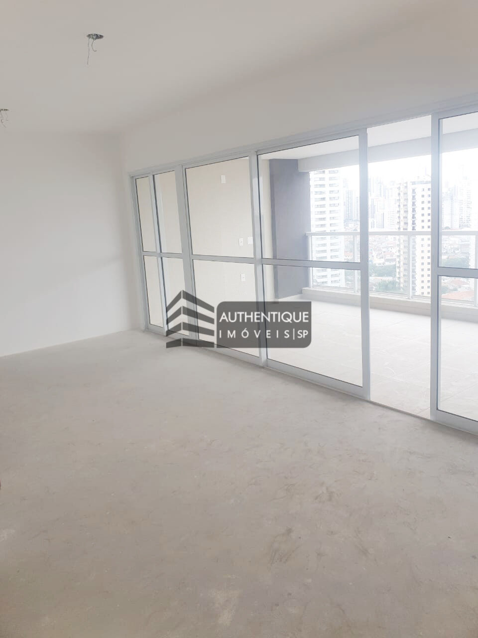 Apartamento à venda com 3 quartos, 134m² - Foto 5