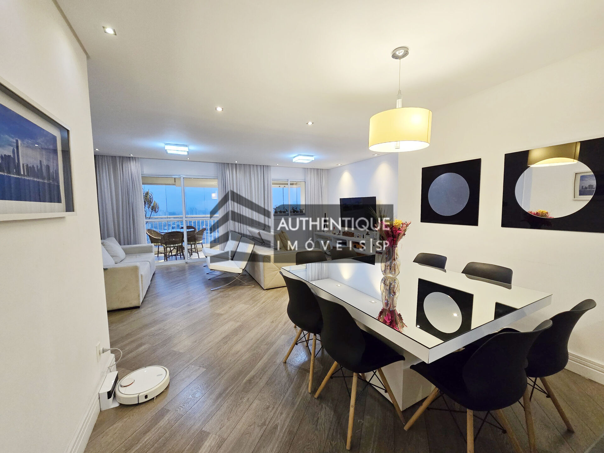 Apartamento à venda com 2 quartos, 104m² - Foto 10