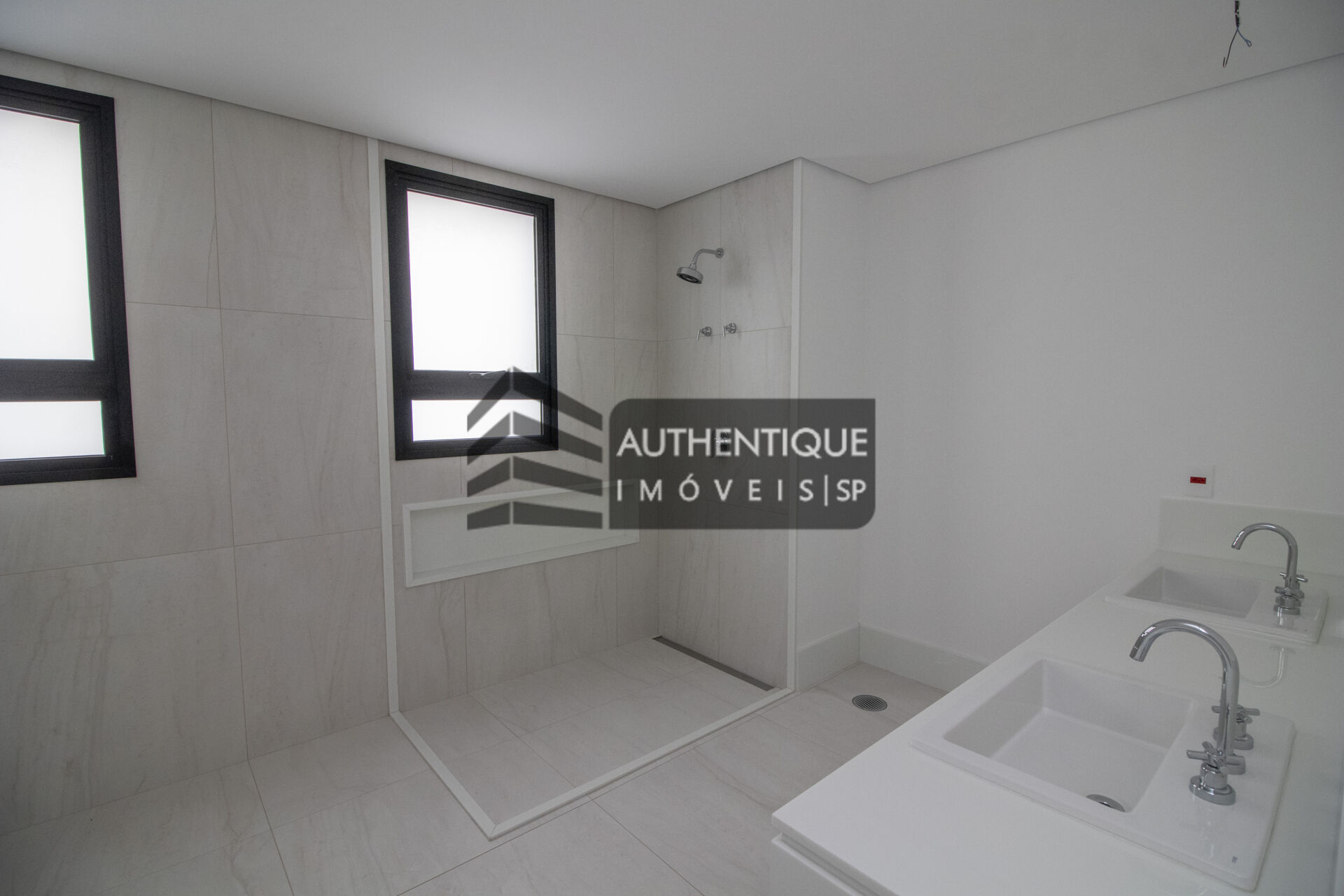 Apartamento à venda com 4 quartos, 375m² - Foto 9