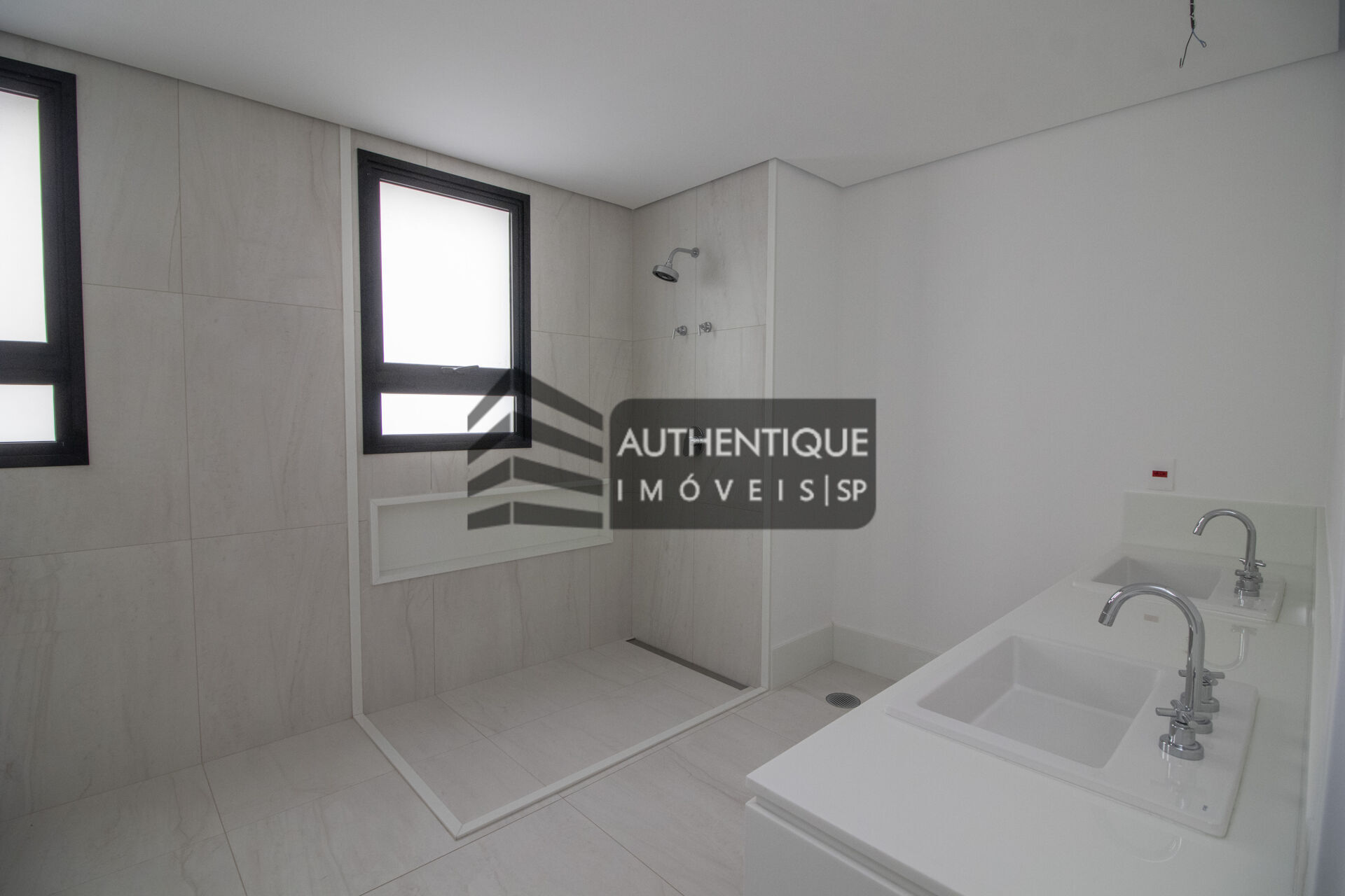 Apartamento à venda com 4 quartos, 375m² - Foto 8