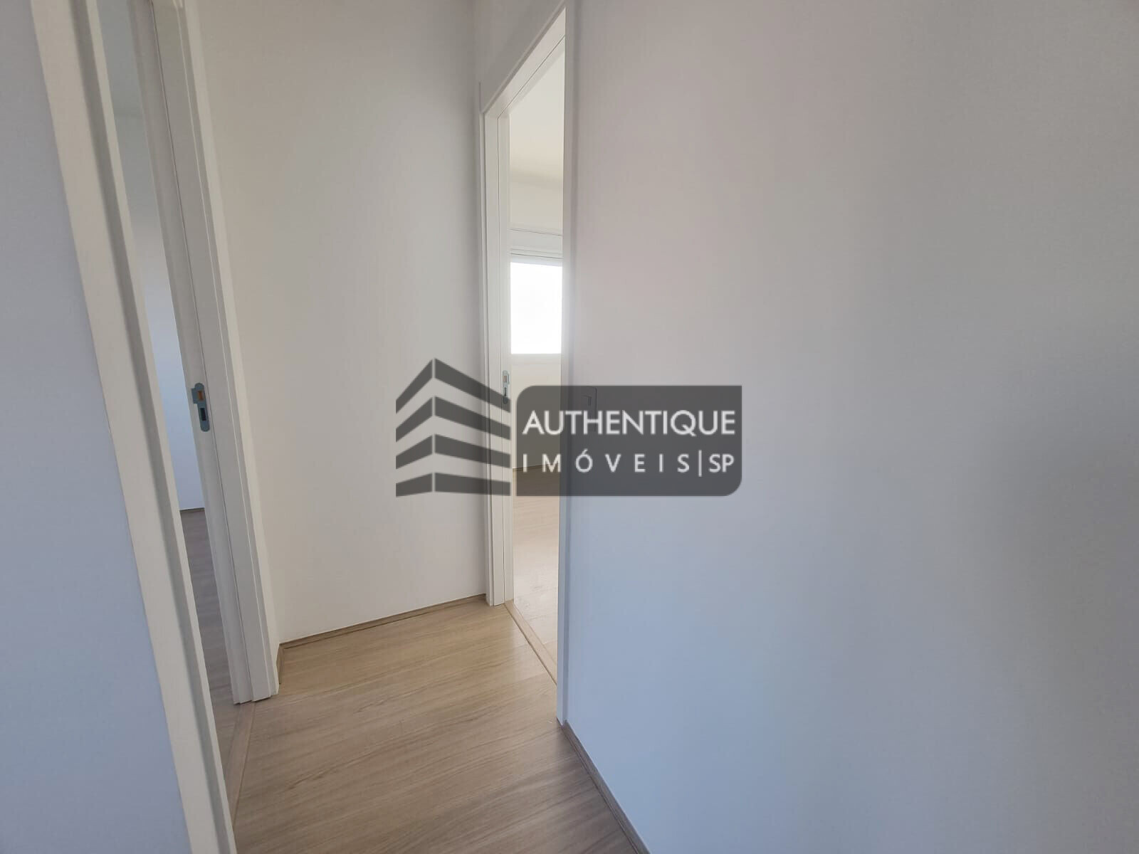 Apartamento à venda com 2 quartos, 66m² - Foto 16