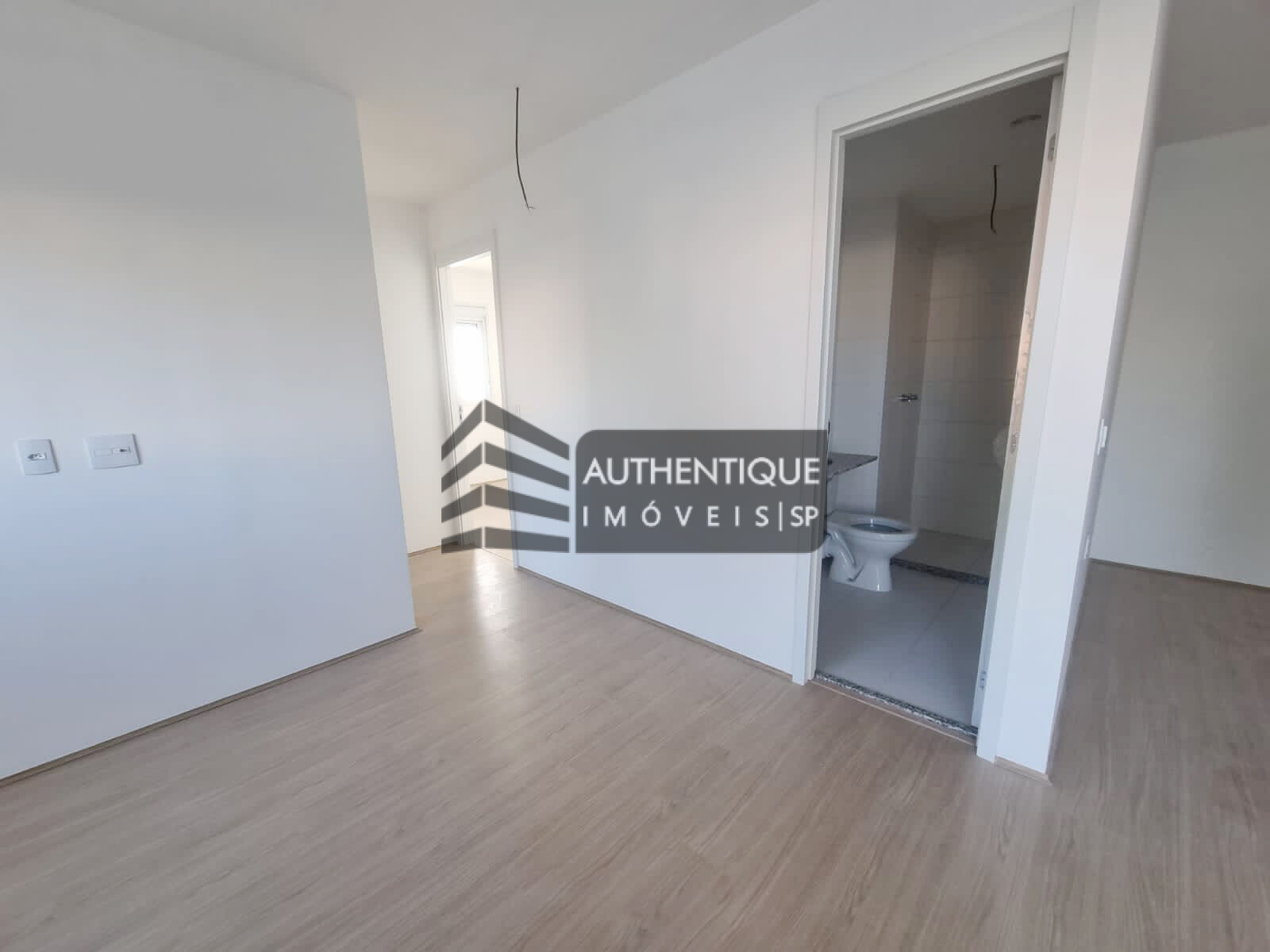 Apartamento à venda com 2 quartos, 66m² - Foto 18