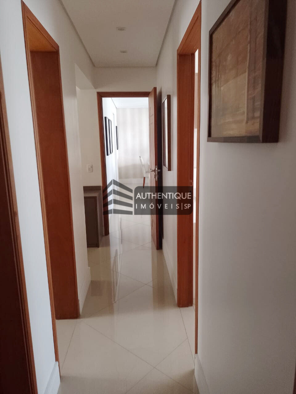 Apartamento à venda com 3 quartos, 107m² - Foto 13