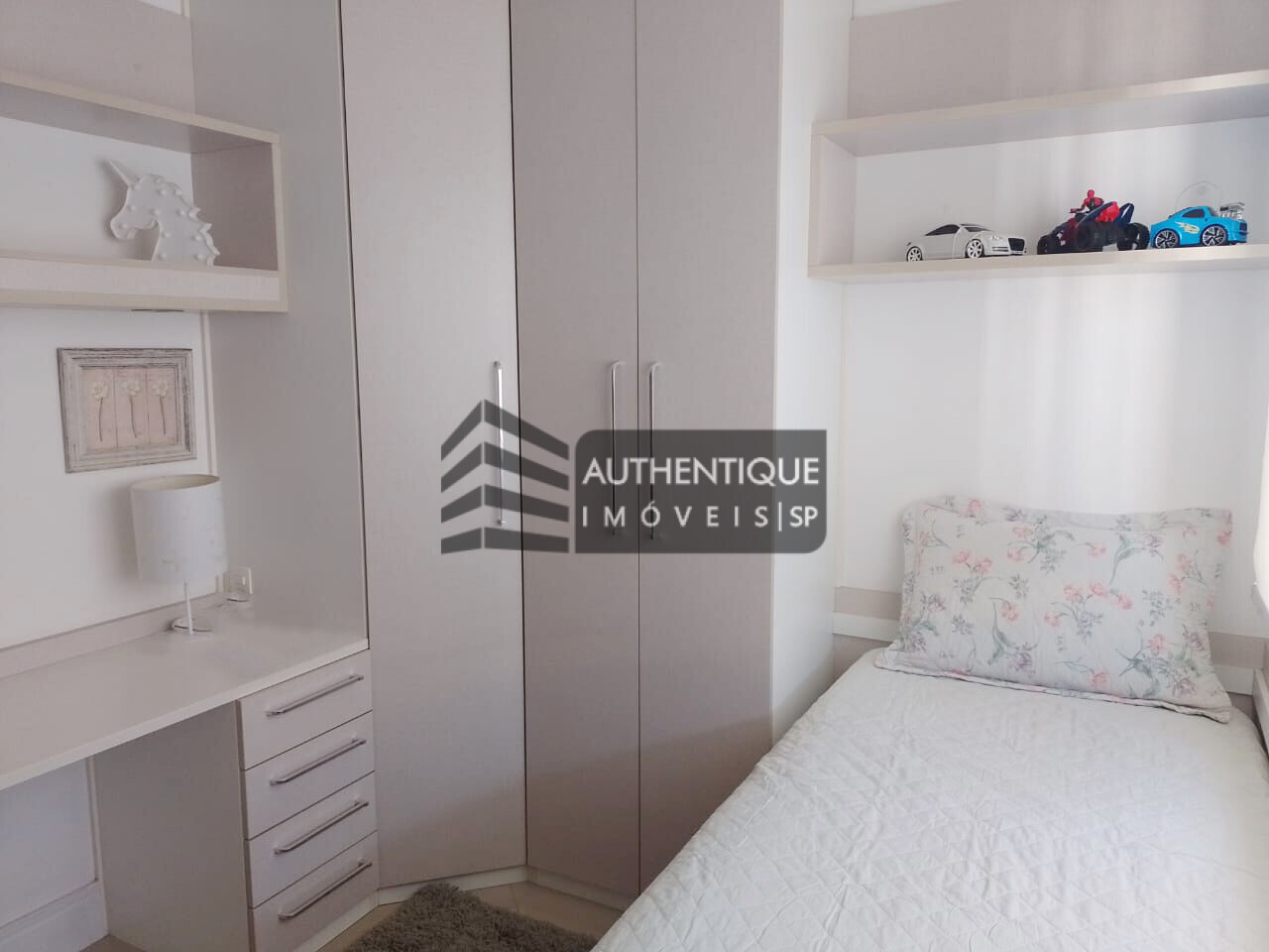 Apartamento à venda com 3 quartos, 107m² - Foto 14