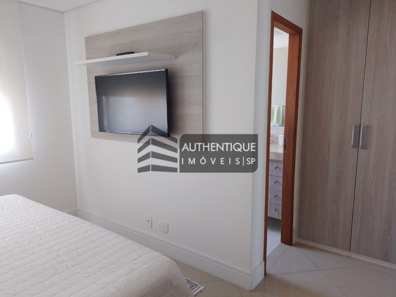 Apartamento à venda com 3 quartos, 107m² - Foto 17