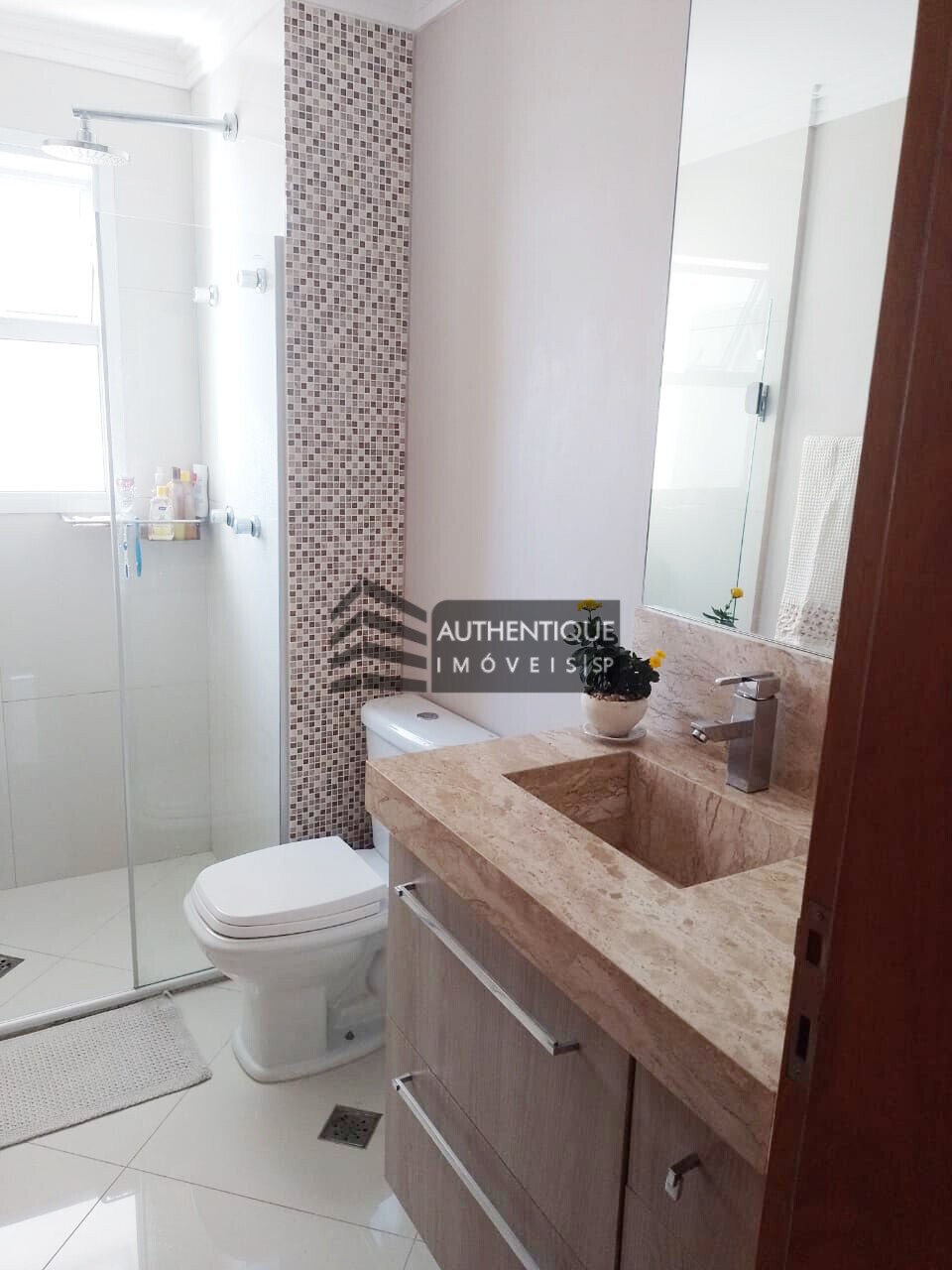 Apartamento à venda com 3 quartos, 107m² - Foto 12