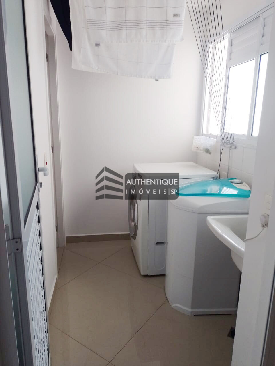 Apartamento à venda com 3 quartos, 107m² - Foto 24