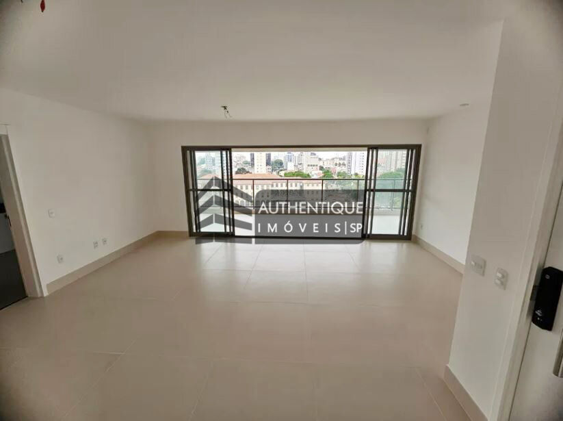 Apartamento à venda com 3 quartos, 157m² - Foto 8