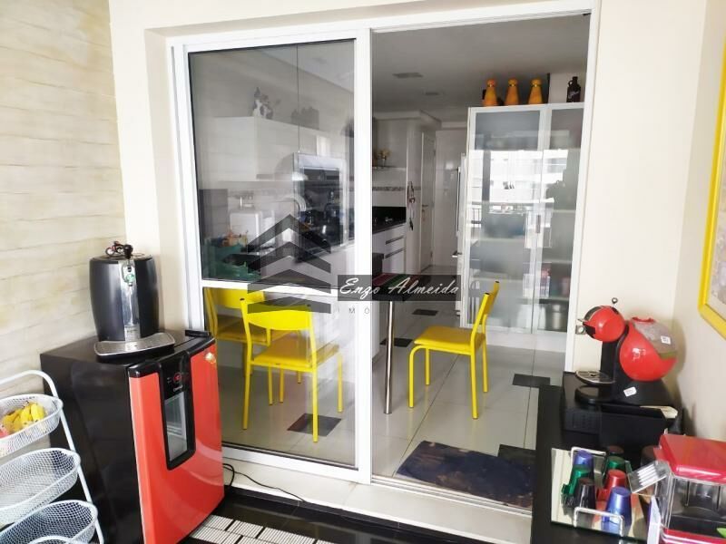 Apartamento à venda com 3 quartos, 196m² - Foto 23