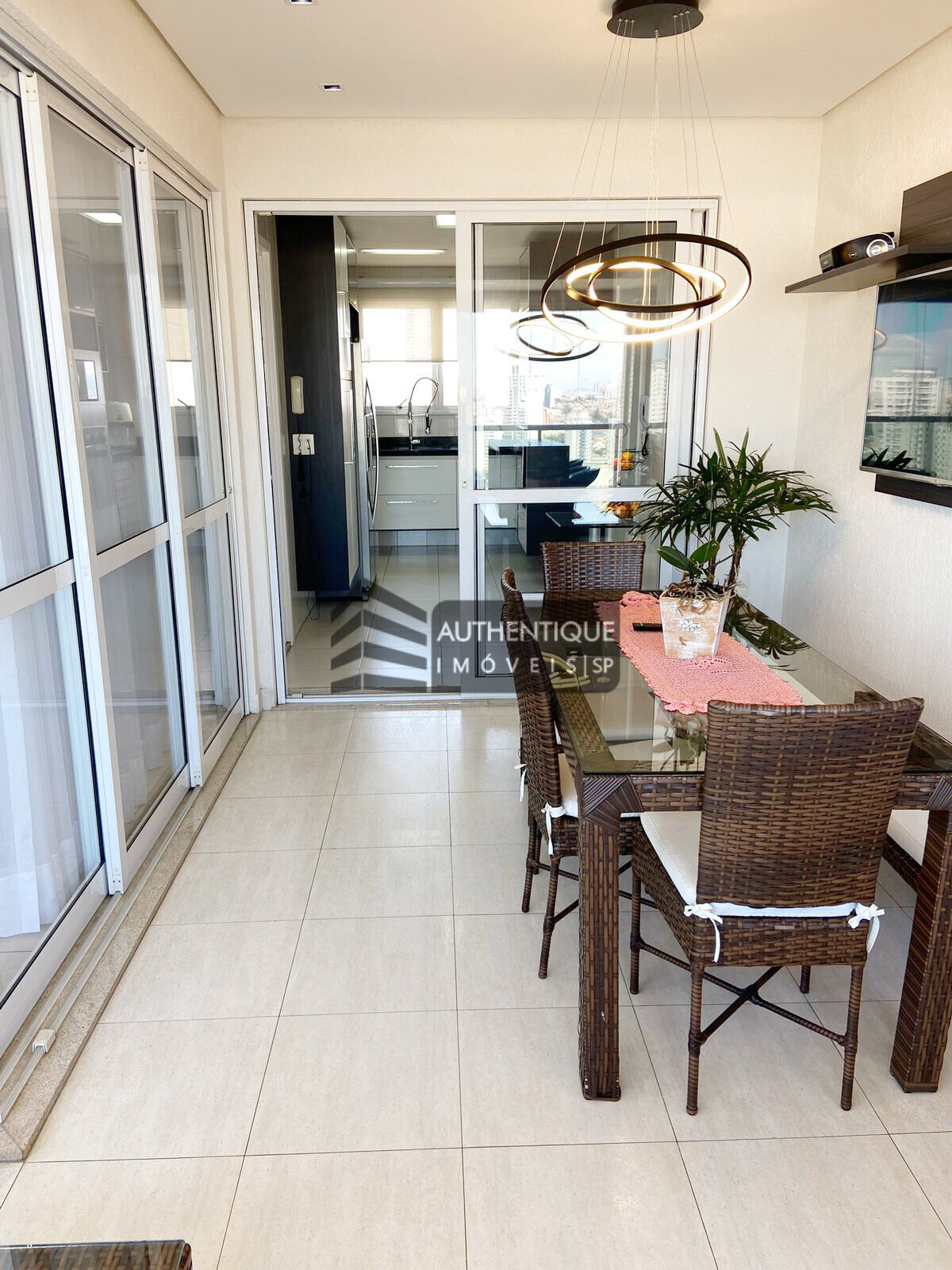 Apartamento à venda com 4 quartos, 157m² - Foto 10