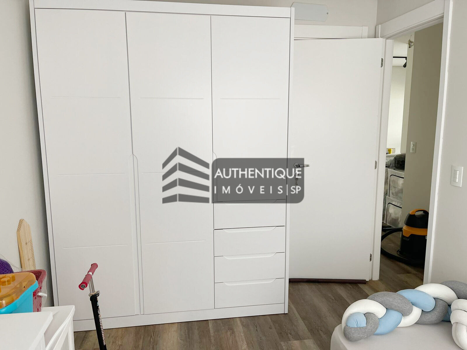 Apartamento à venda com 4 quartos, 160m² - Foto 19