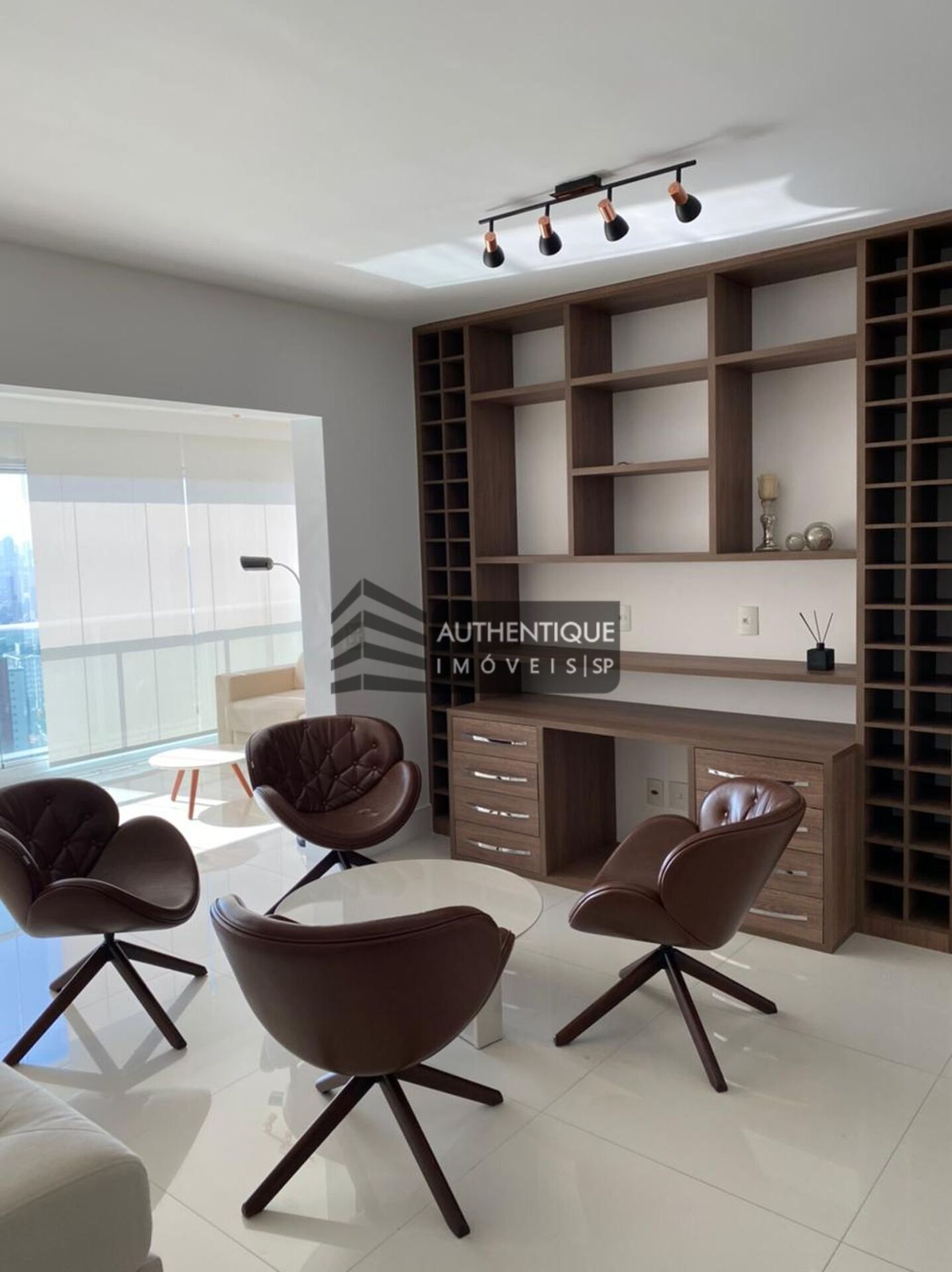 Apartamento à venda com 3 quartos, 127m² - Foto 8