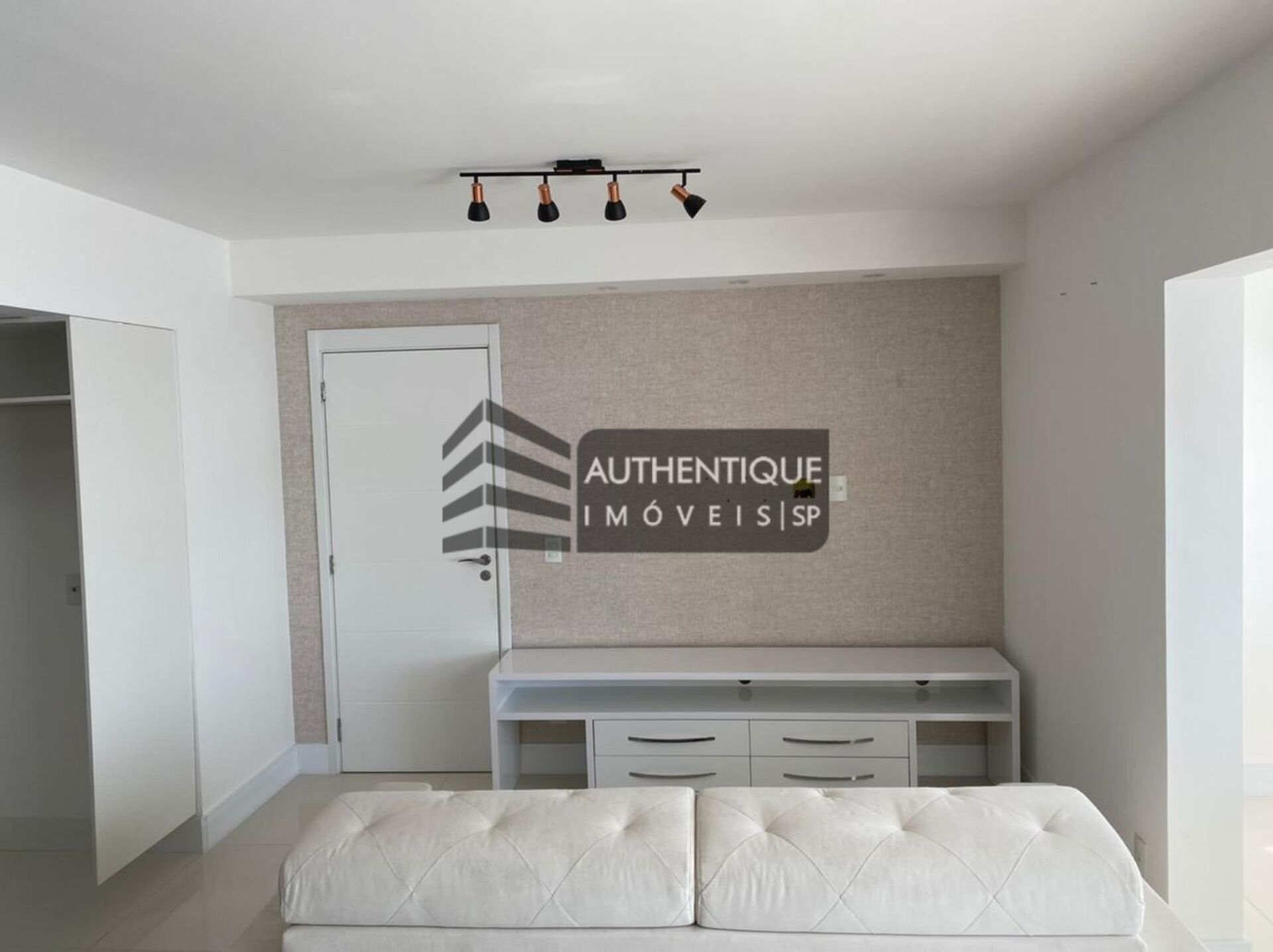 Apartamento à venda com 3 quartos, 127m² - Foto 6