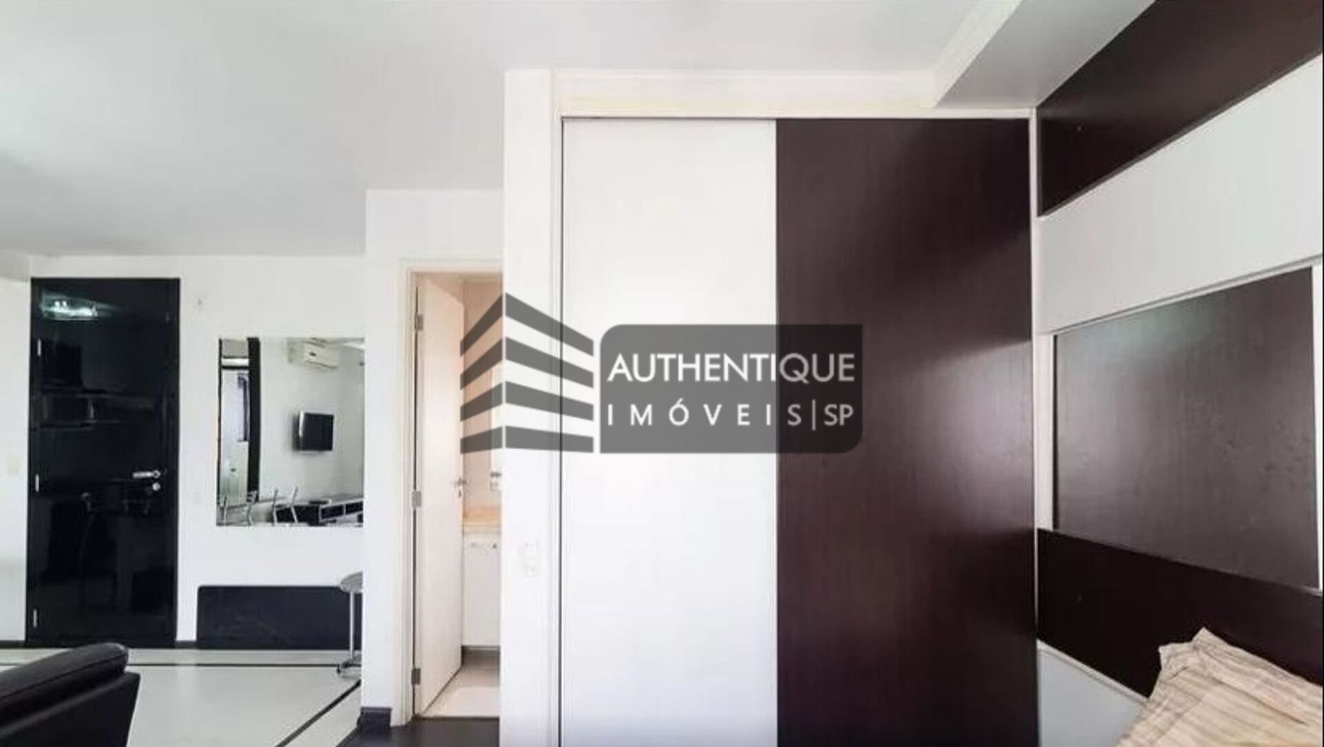 Apartamento à venda com 1 quarto, 45m² - Foto 5