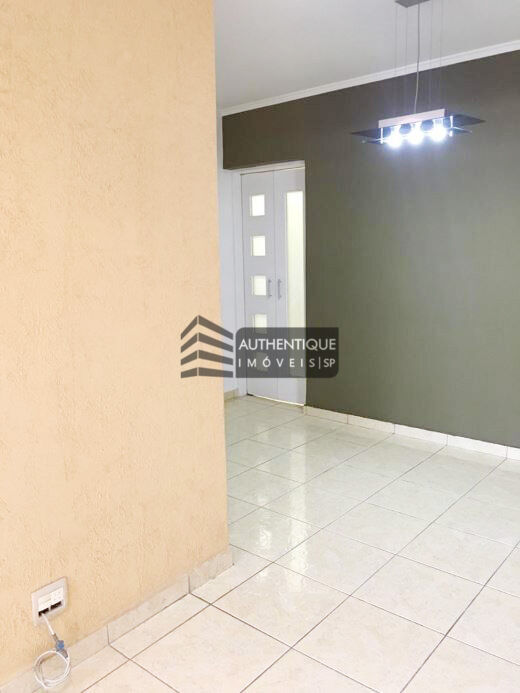 Apartamento à venda com 2 quartos, 61m² - Foto 2