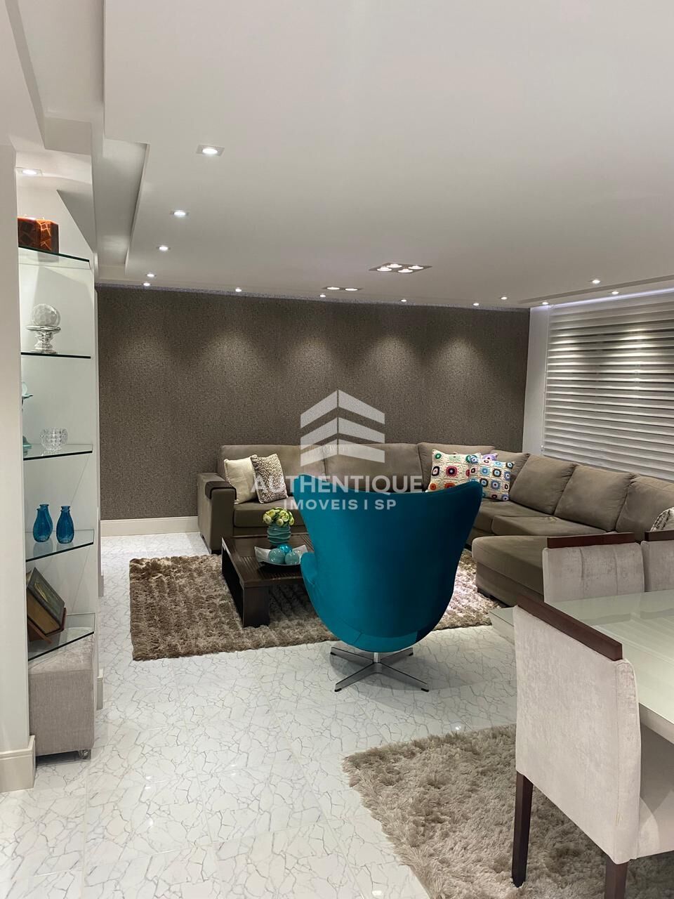 Apartamento, 3 quartos, 130 m² - Foto 1
