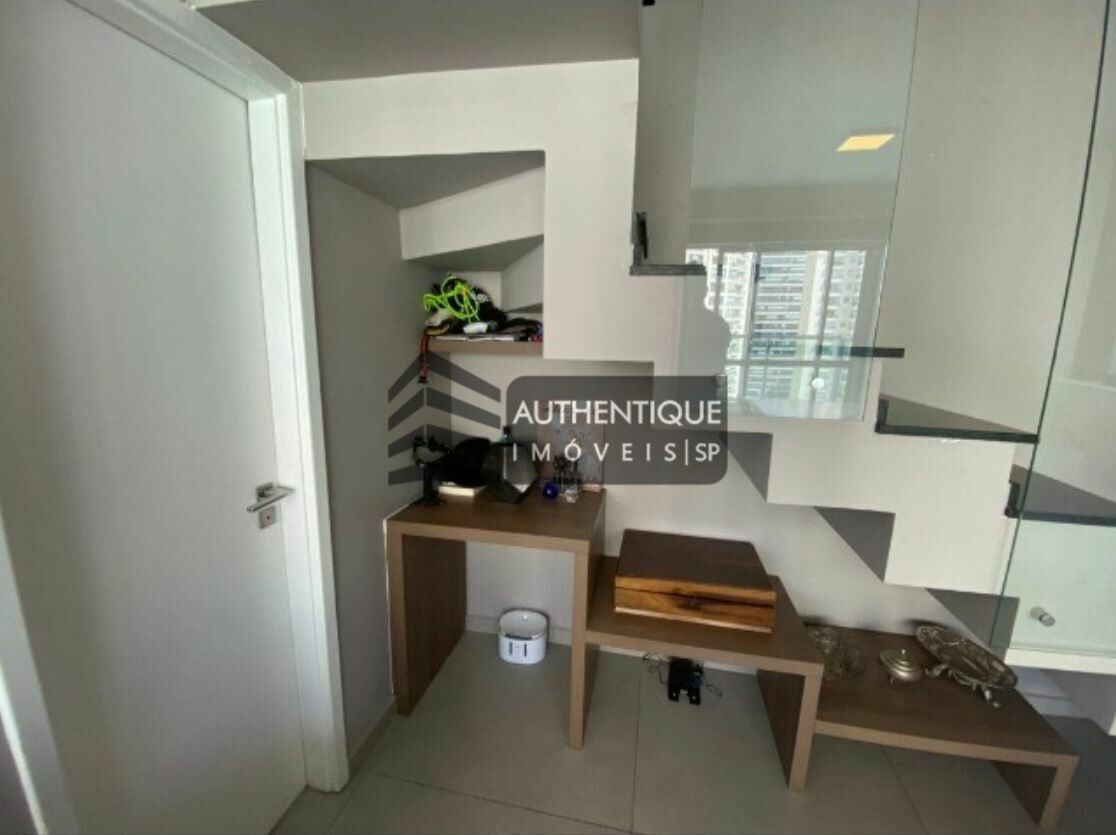 Apartamento à venda com 1 quarto, 84m² - Foto 47