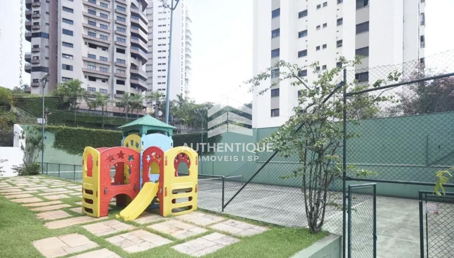 Apartamento, 3 quartos, 234 m² - Foto 11