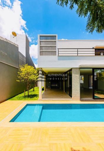 Casa de Condomínio à venda com 3 quartos, 355m² - Foto 2