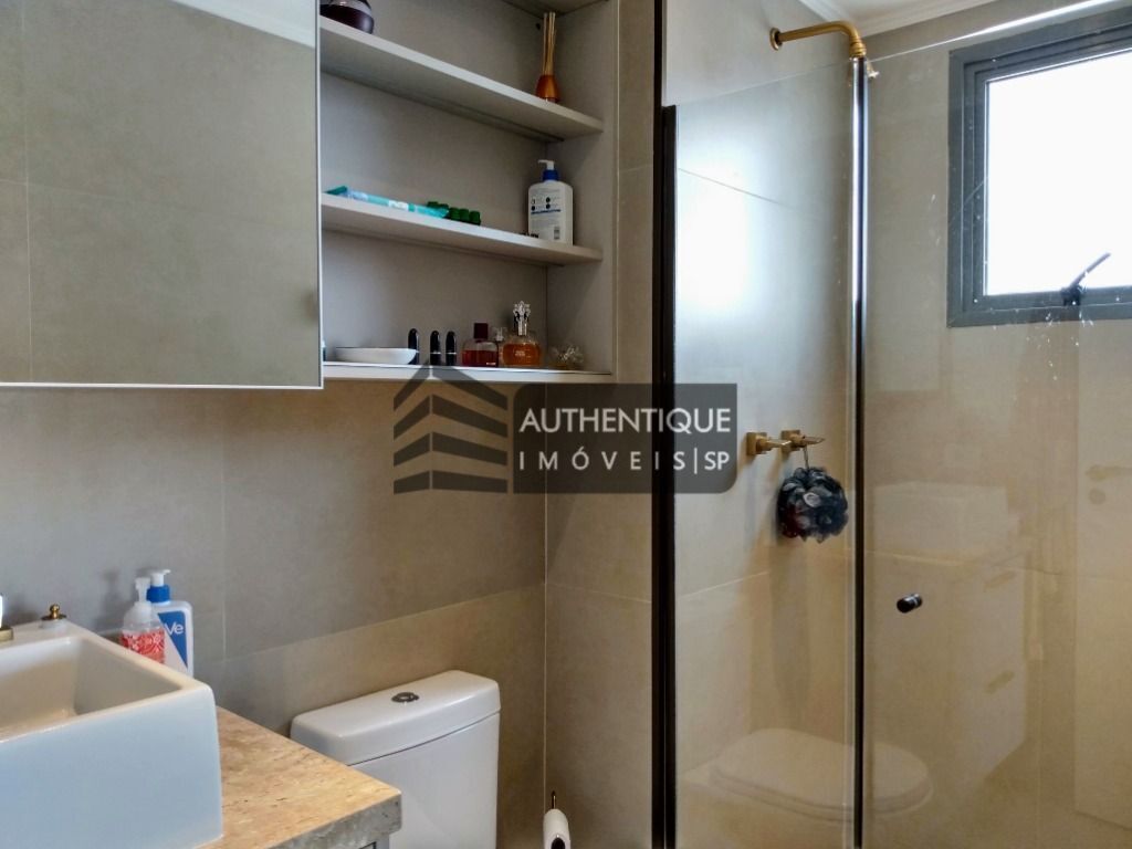 Apartamento à venda com 2 quartos, 68m² - Foto 23