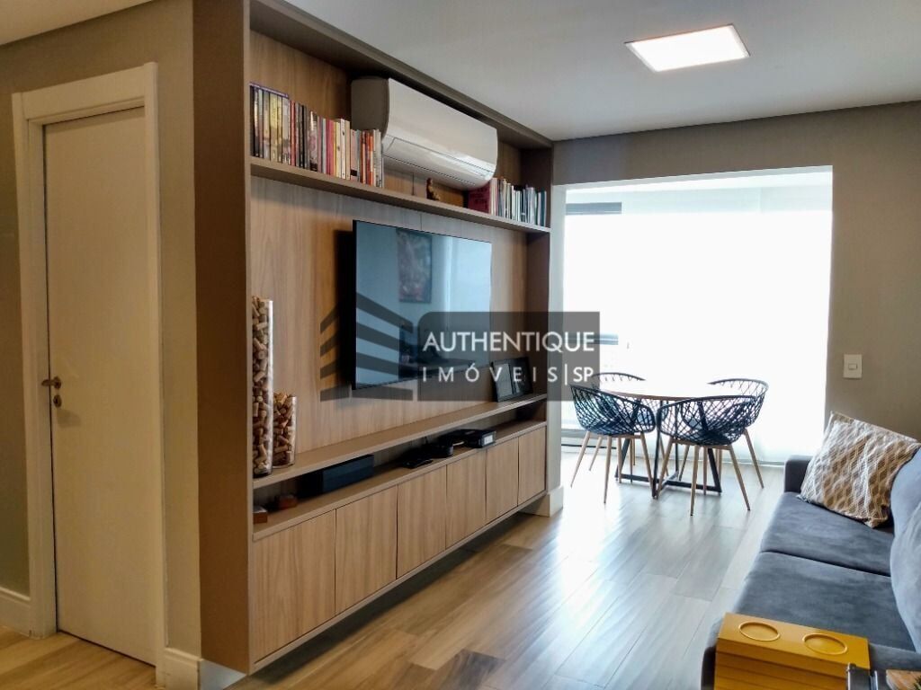 Apartamento à venda com 2 quartos, 68m² - Foto 3