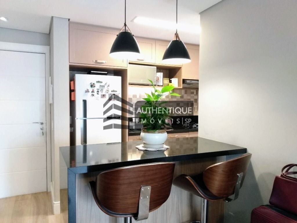 Apartamento à venda com 2 quartos, 68m² - Foto 12