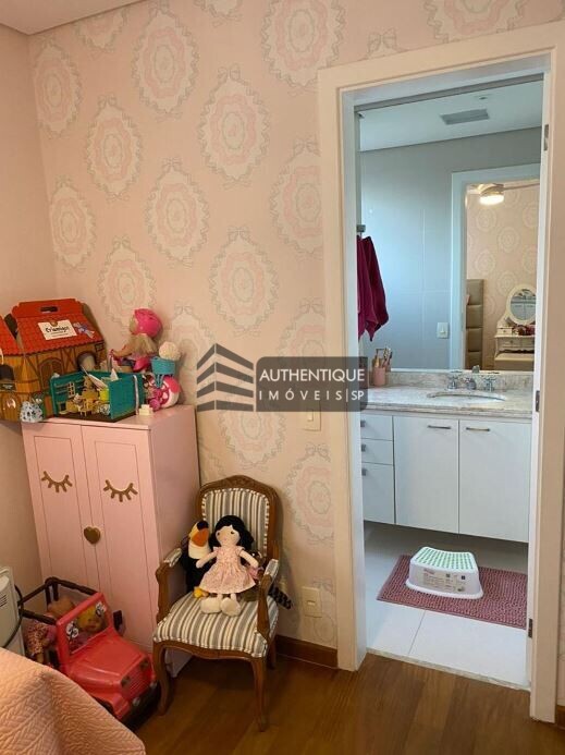 Apartamento à venda com 3 quartos, 198m² - Foto 15