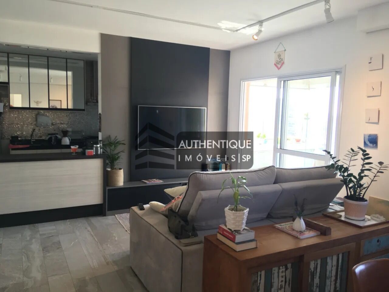 Apartamento à venda com 1 quarto, 64m² - Foto 3