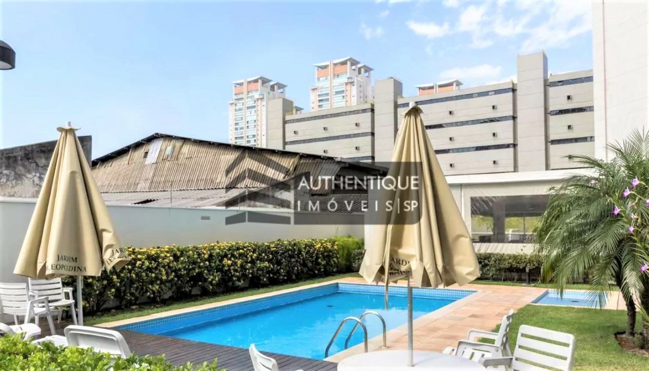 Apartamento à venda com 3 quartos, 121m² - Foto 4