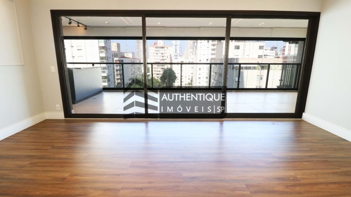 Apartamento à venda com 4 quartos, 162m² - Foto 2