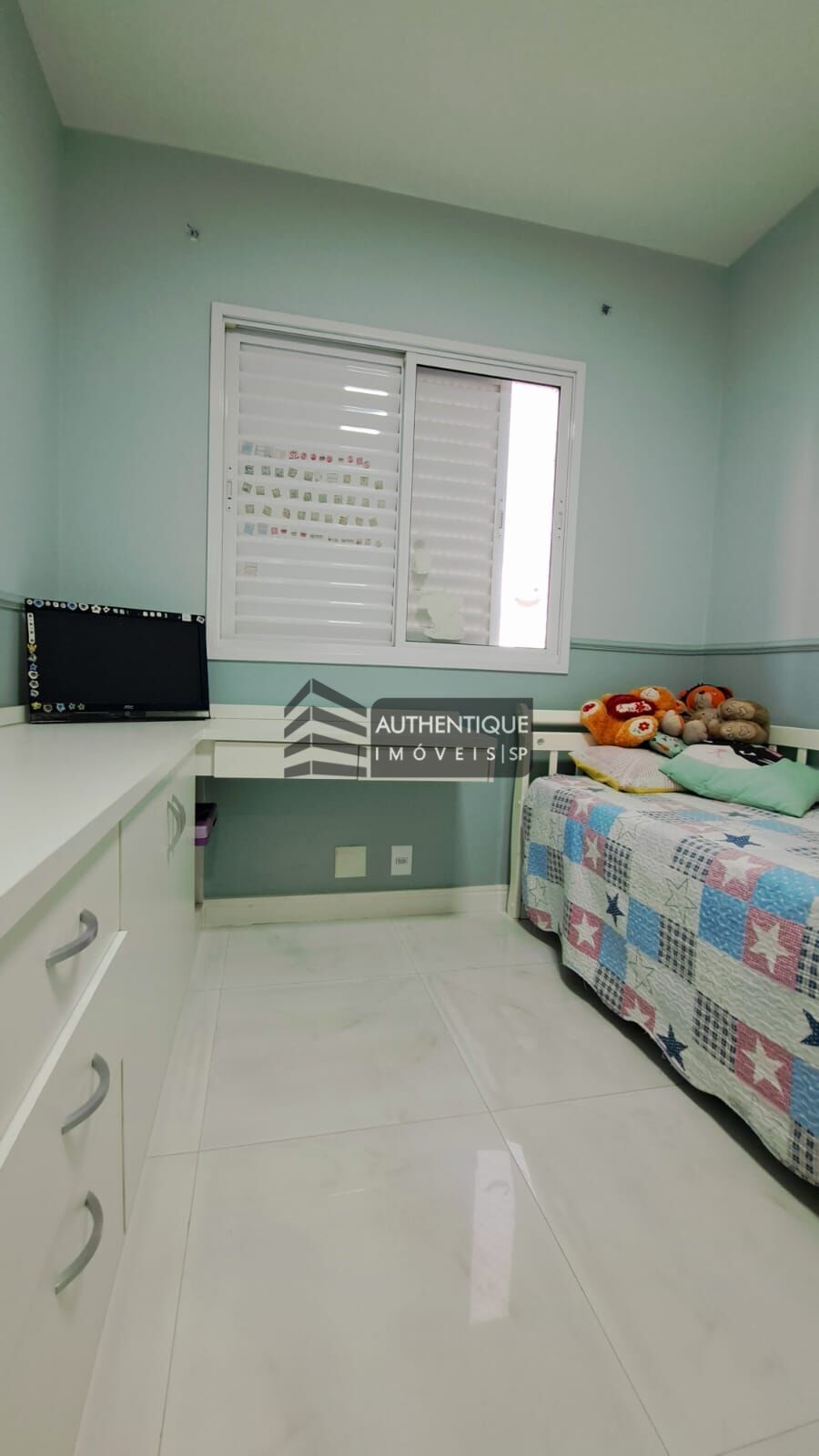 Apartamento à venda com 3 quartos, 93m² - Foto 11