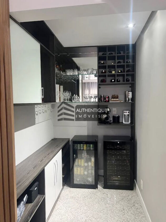 Apartamento à venda com 4 quartos, 180m² - Foto 7