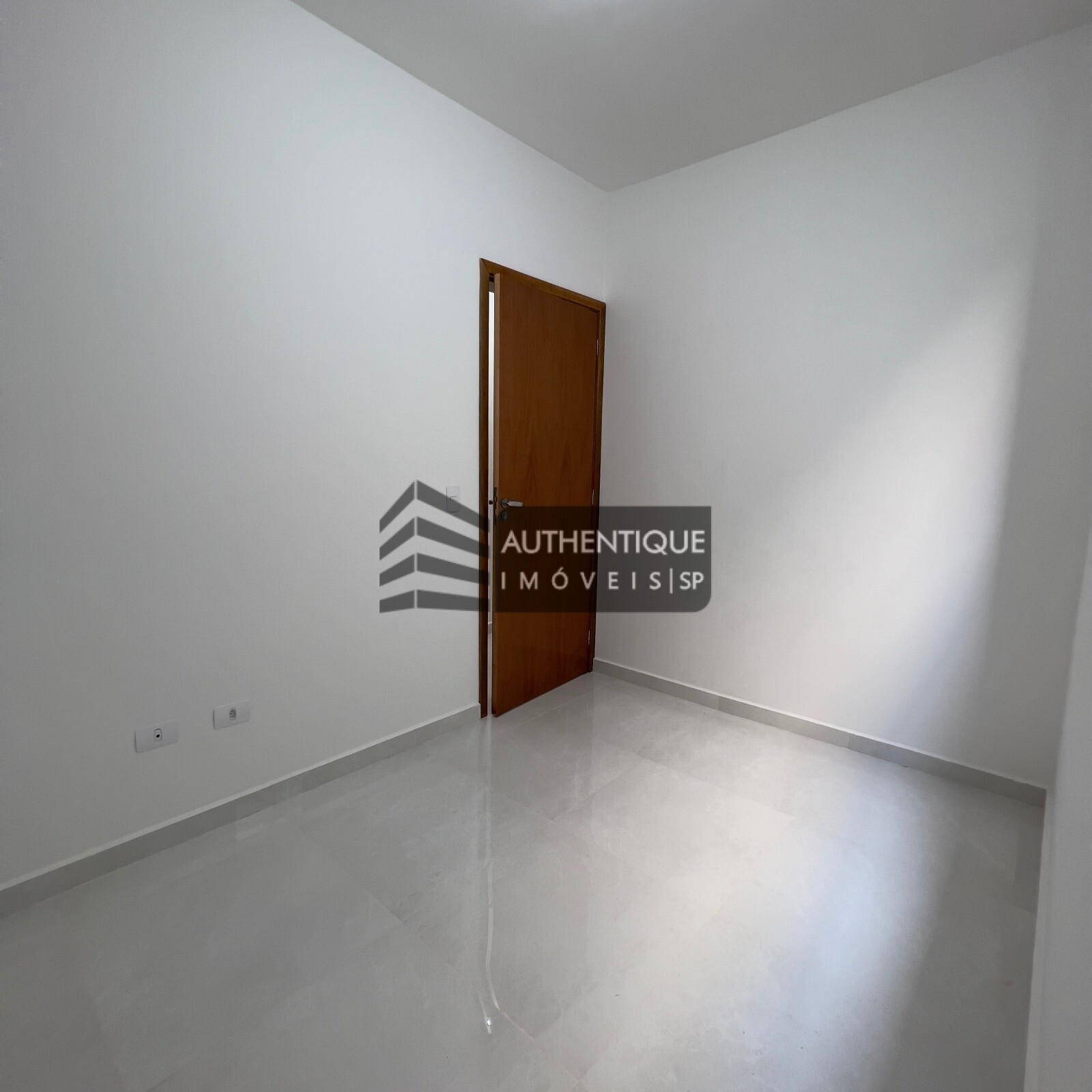 Casa à venda com 3 quartos, 86m² - Foto 13