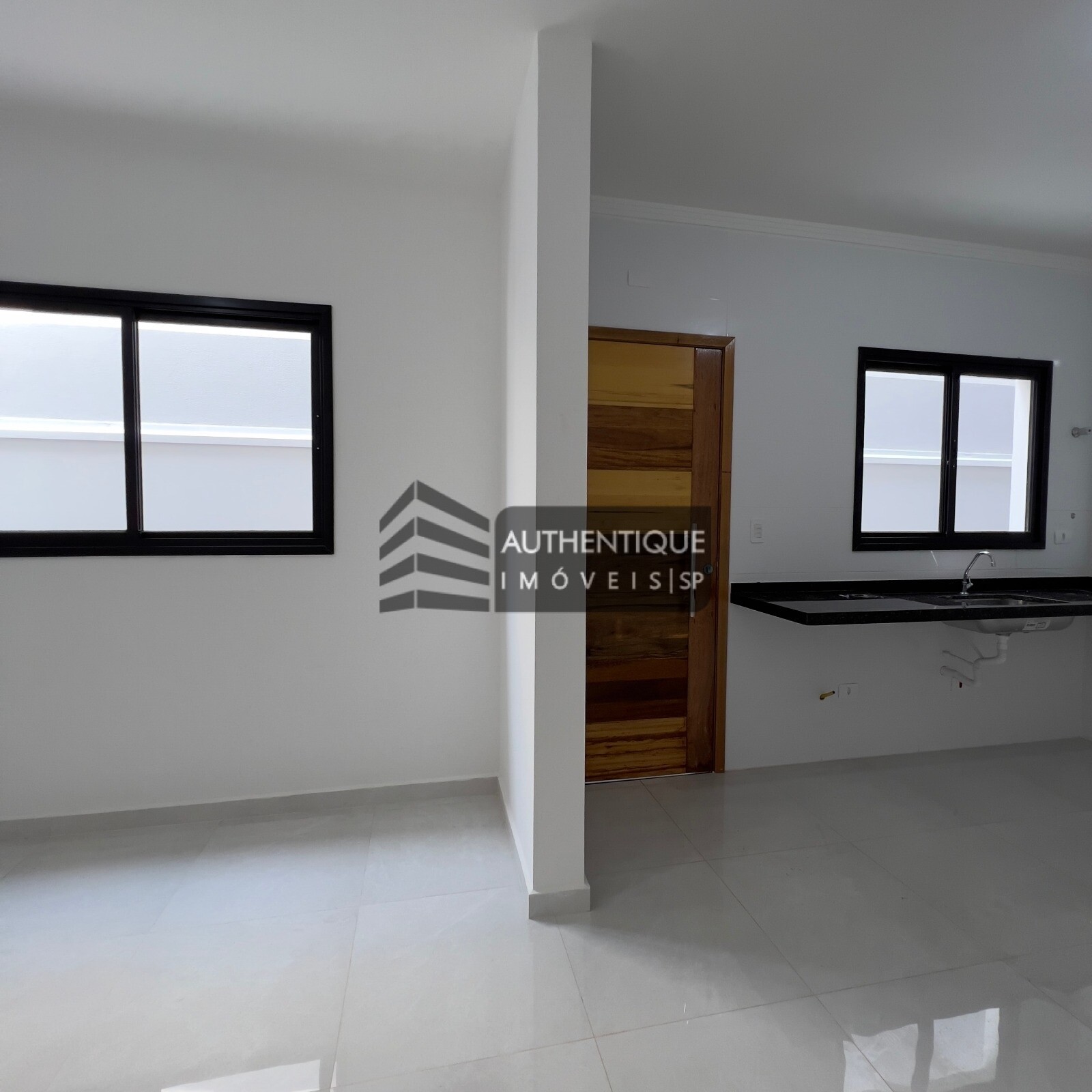 Casa à venda com 3 quartos, 86m² - Foto 10