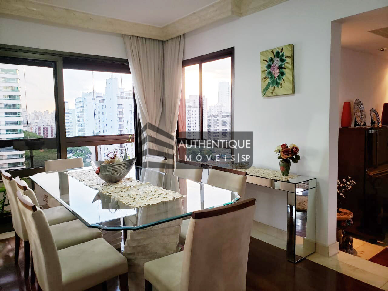 Apartamento à venda com 4 quartos, 227m² - Foto 8